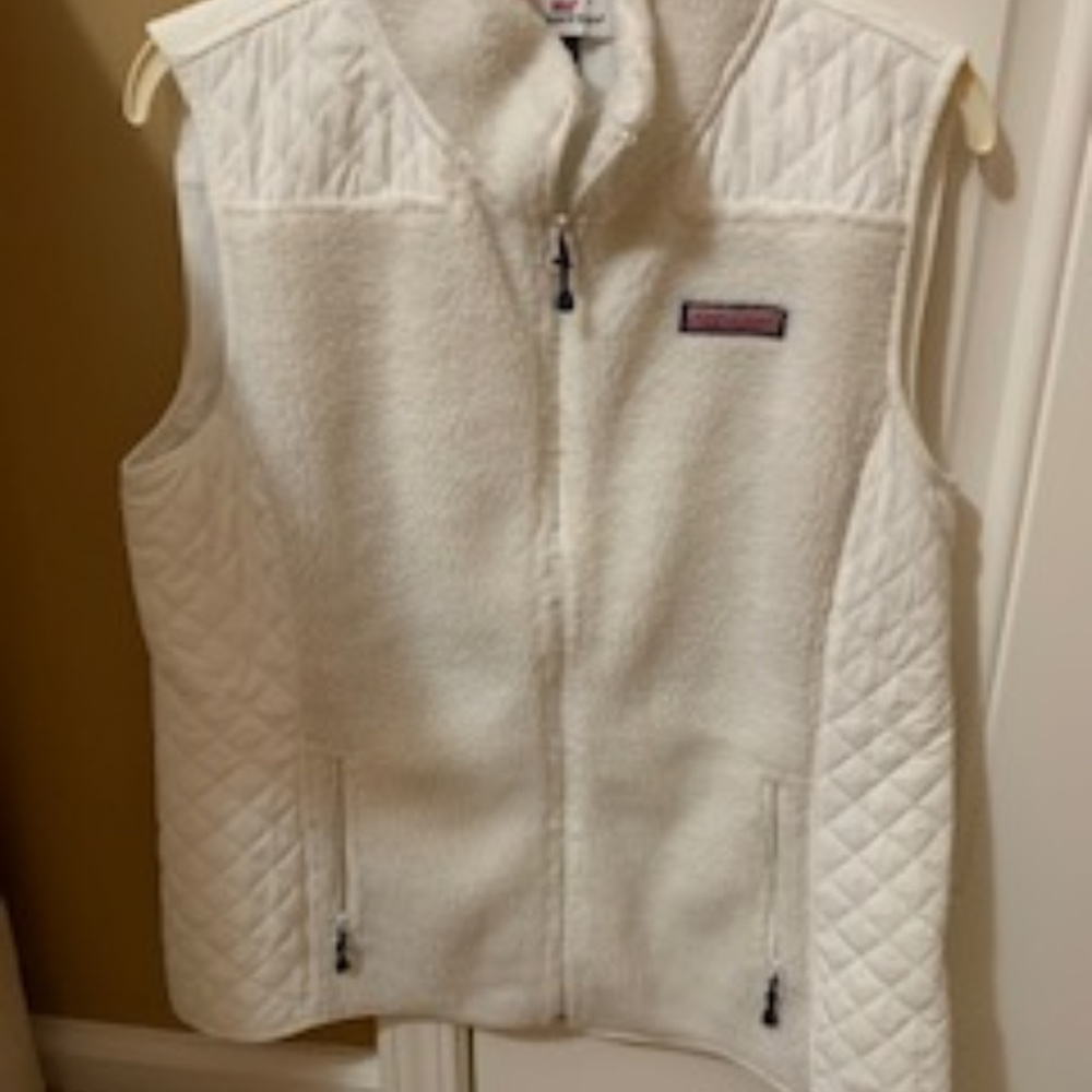 Vineyard Vines Ivory Vest - Medium